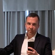  ,  Alex, 46