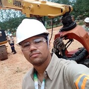  --,  Felipe, 24