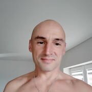  ,   Robert, 33 ,   ,   