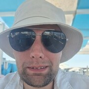  ,  Vadik, 35