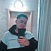 ,   Alberto, 25 ,   ,   , c , 