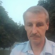  ,   Viktor, 53 ,   c 