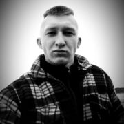  ,  Maks, 22