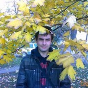  ,   Viktor, 37 ,   