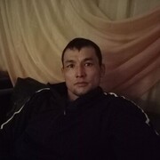  ,   Bauyrzhan, 38 ,   ,   