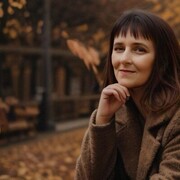  ,  Masha, 44