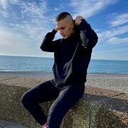  ,   Artem, 36 ,   ,   
