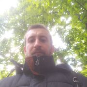  ,   Denis, 40 ,   ,   , c , 