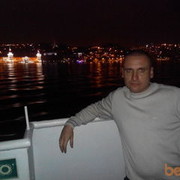  ,   Viktor, 40 ,   