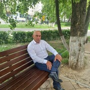  ,  Agasin, 35