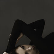  ,   Kris, 32 ,   ,   