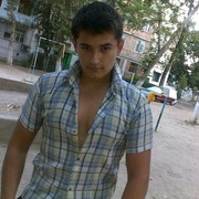  ,  Bahrom, 35