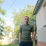  ,   Seryoga, 34 ,   ,   