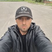  ,   Alex, 41 ,   ,   