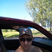  ,   King , 42 ,   