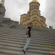  ,   Irakli, 35 ,   