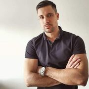  ,   Filip, 43 ,   ,   