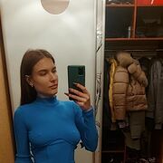  ,  Mila, 22