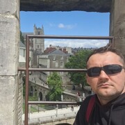  ,   Leonid, 32 ,   c 