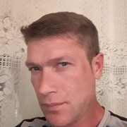  ,  Grei, 46