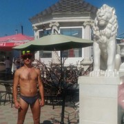  ,   Igor, 38 ,   