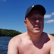  ,  Robertas, 40