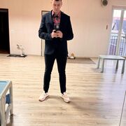  ,  Yevhen, 34