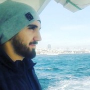  ,  Eziz, 33