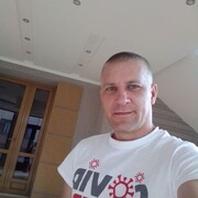  ,  Garik, 39
