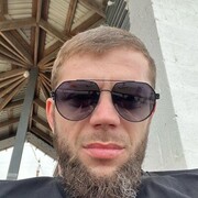  ,   Shamil, 29 ,   ,   