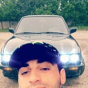  ,   Armen, 32 ,   ,   