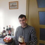  ,  Victor vlad, 30