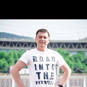   ,  Maksim, 44