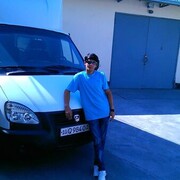  ,   Artur, 44 ,   c 