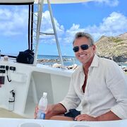  ,   Liam Oliver, 50 ,   ,   , c 
