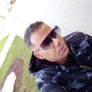  ,   Jorge, 46 ,   ,   