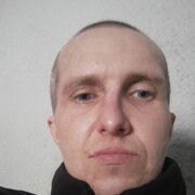  ,  Andrij, 39