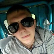  ,  Vadim, 25
