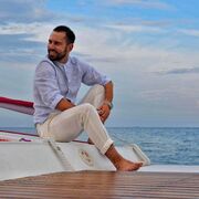  ,   Alex, 40 ,   ,   
