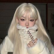  ,   Lia, 21 ,   ,   , 