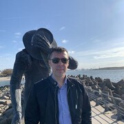  ,  Andrej, 46
