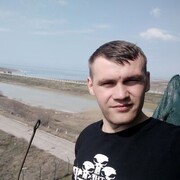  ,  Artem, 29