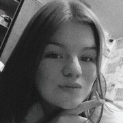  ,   Anastasia, 21 ,  