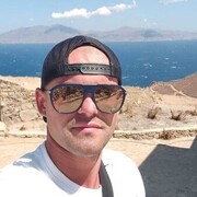  ,   Alex, 36 ,   ,   