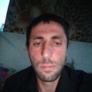  ,  Artur, 35