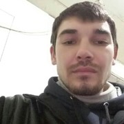  ,   Viktor, 39 ,   