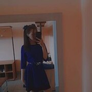  ,  Ksenia, 20