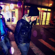 ,   Anton, 32 ,   ,   , c 