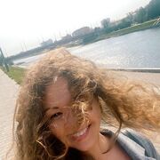  Aartselaar,  Arisha, 35