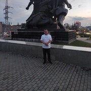  ,  Muzaffar, 43